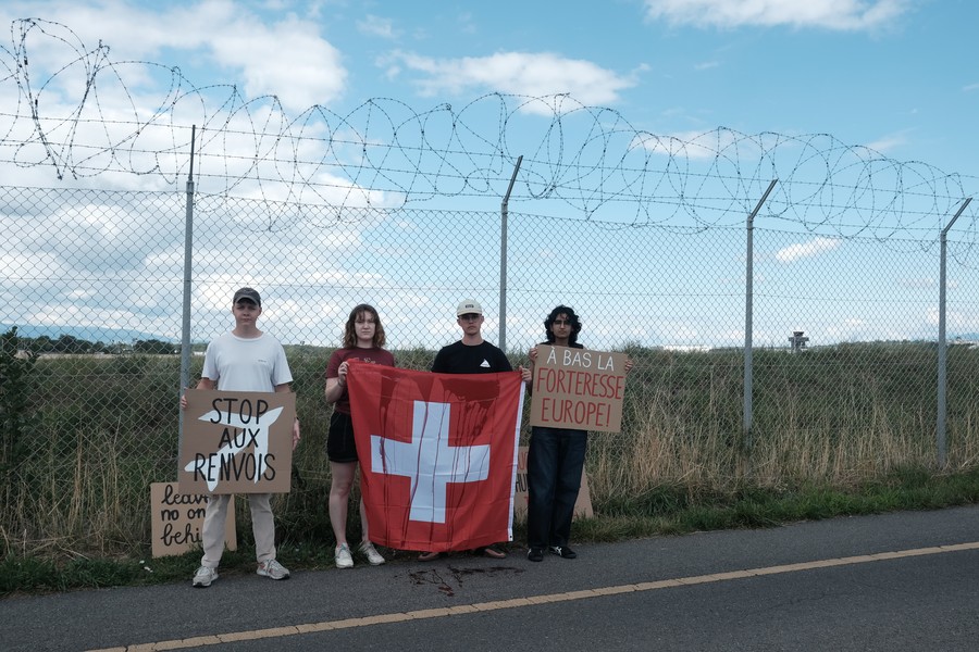 La JS Suisse exige l’arrêt immédiat des renvois et l’asile dans les ambassades avec 3 actions