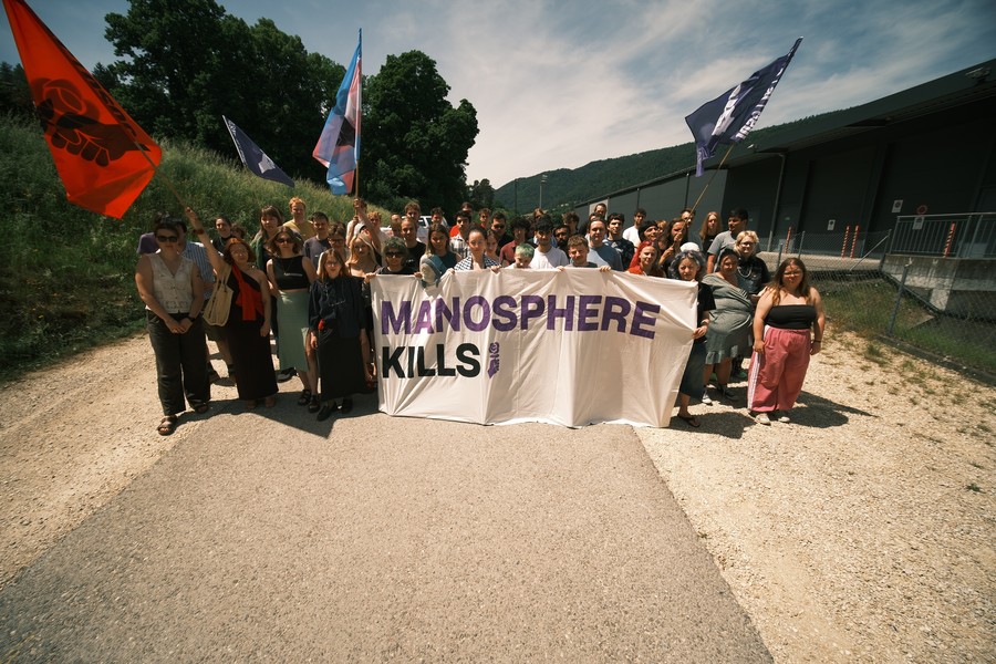 Distruggere la manosfera – per una rivoluzione femminista!