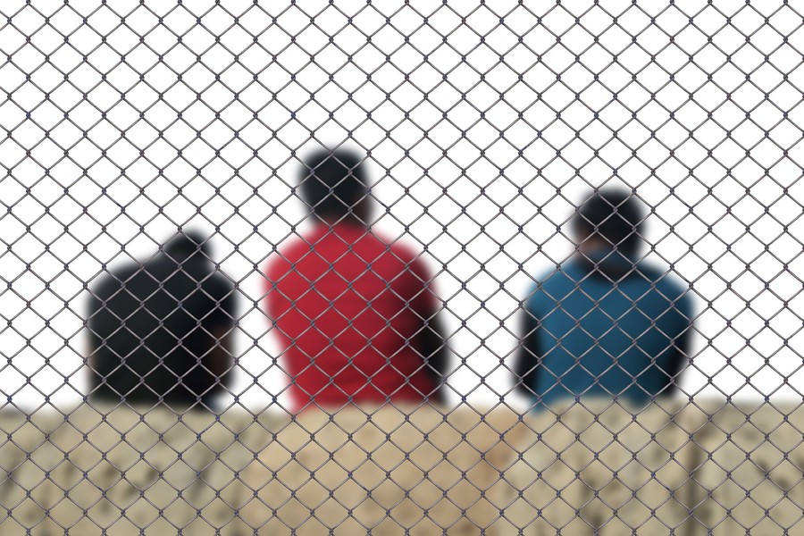 Stop alla politica razzista delle espulsioni degli Stati Uniti!