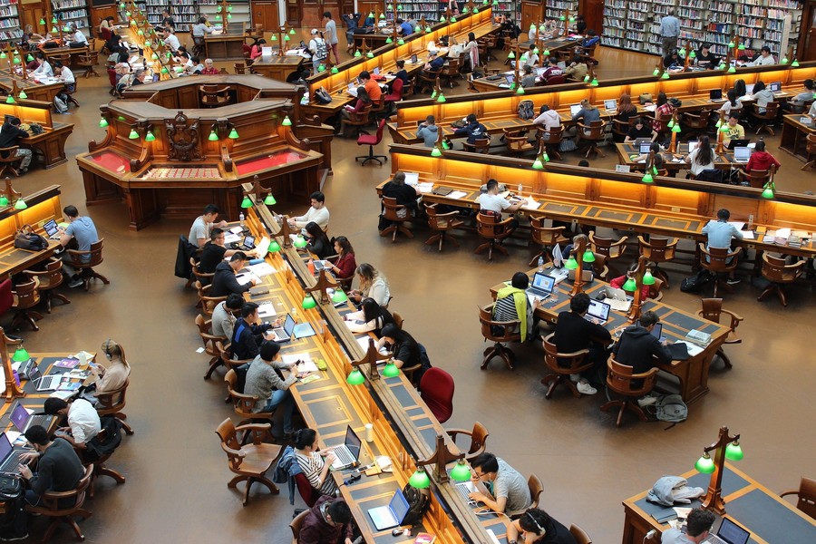 Kostenlose Bildung statt explodierende Studiengebühren!